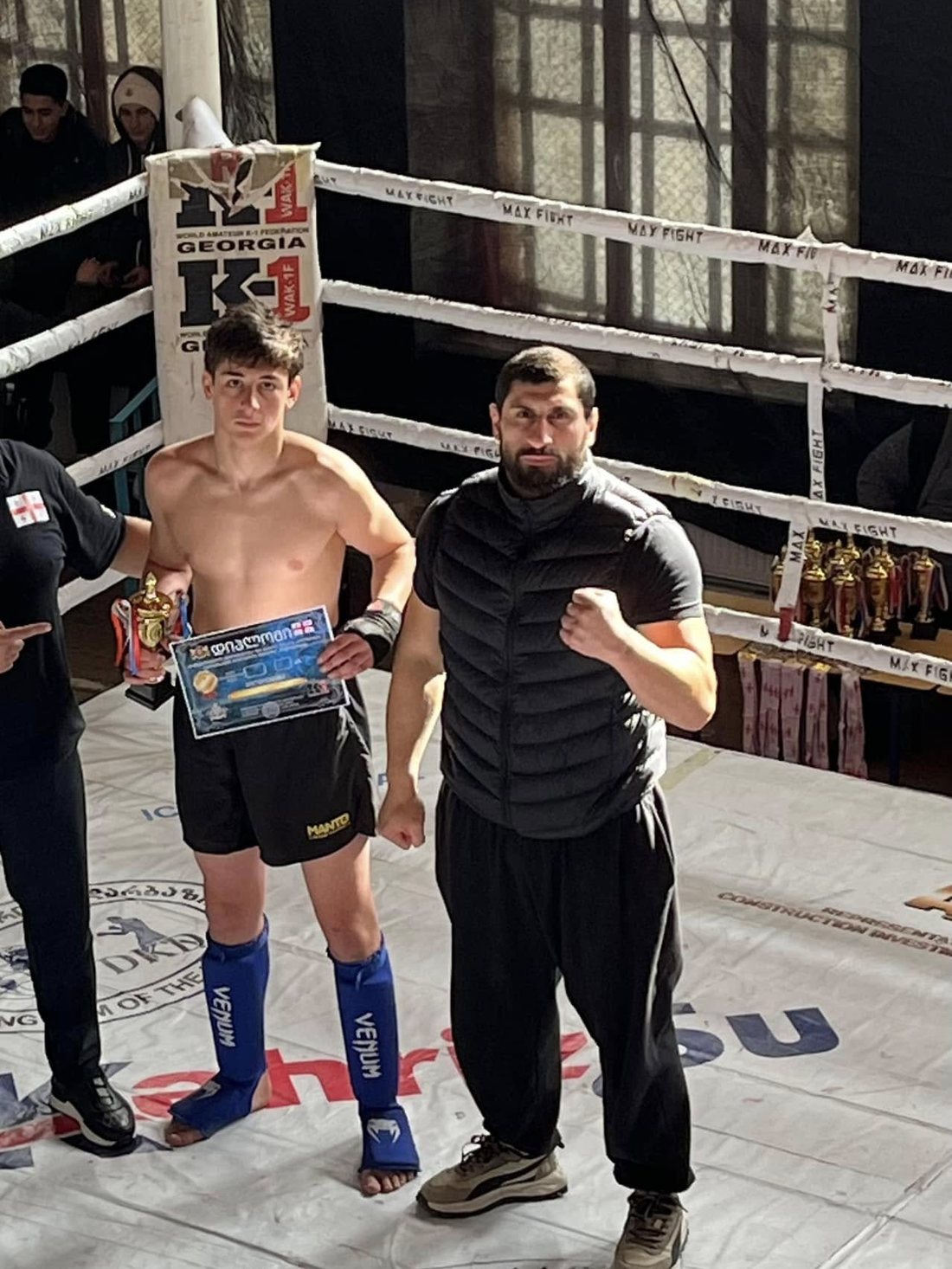 IRAO fighter after winning at the K-1 tournament